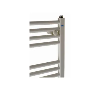 Beyaz boyalı, 40,50,60 cm genişliğe sahip banyo havlupanı. 70 cm ile 170 cm arasında yükseklik seçenekleri mevcuttur.