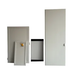 Demonte kombi dolabına ait Parçalar zemine dizilmiş şekilde